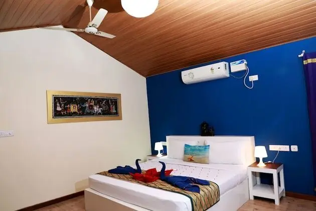 Superior Kır Evi, Havuz Manzaralı
