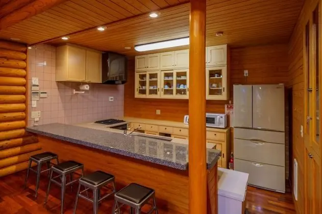 Family Villa, Sigara İçilmez