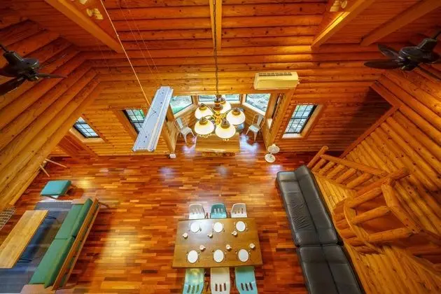 Family Villa, Sigara İçilmez