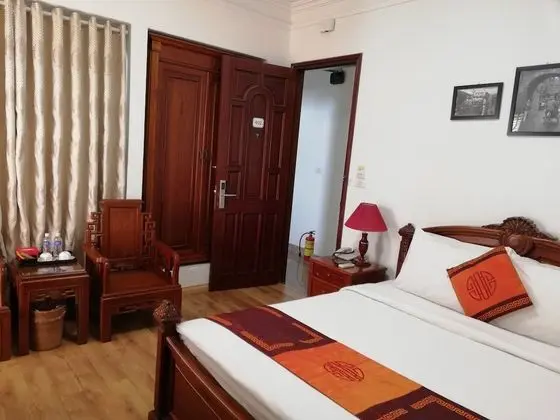 Deluxe Tek Büyük Yataklı Oda (with Window)