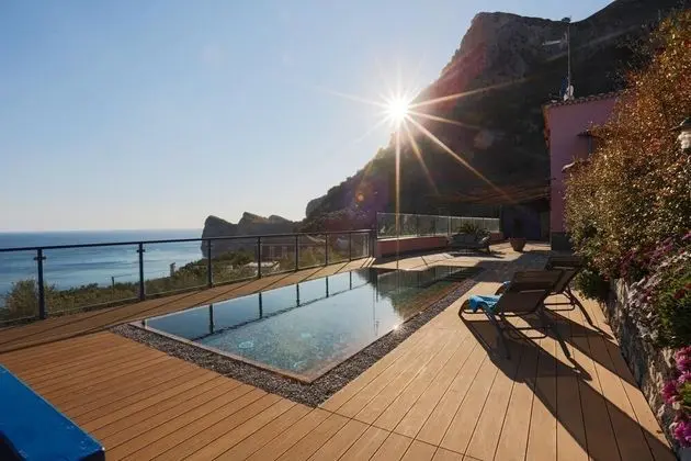Villa, Sigara İçilebilir
