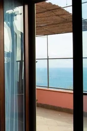 Villa, Sigara İçilebilir