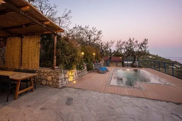 Villa, Sigara İçilebilir