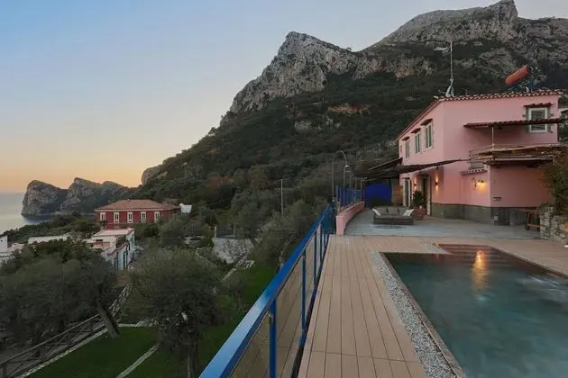 Villa, Sigara İçilebilir