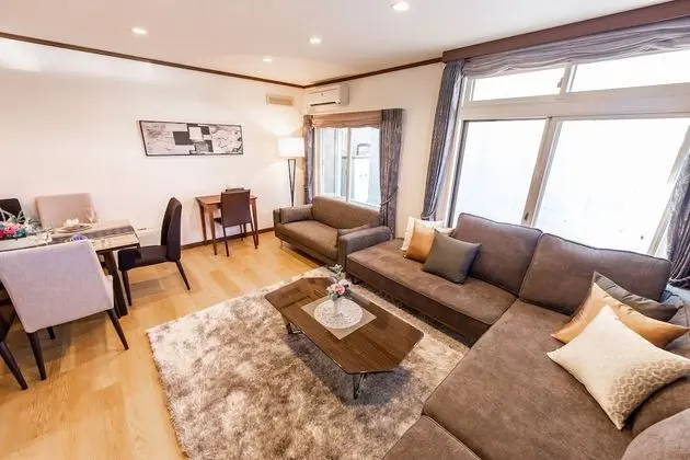 Ev, Sigara İçilmez (Private Vacation Home)