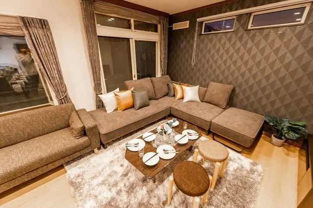 Ev, Sigara İçilmez (Private Vacation Home)