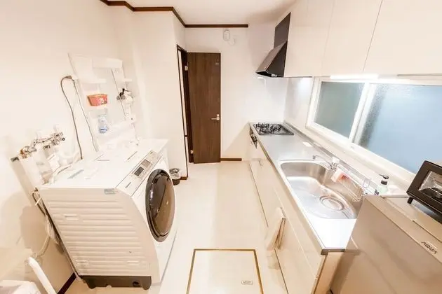Ev, Sigara İçilmez (Private Vacation Home)