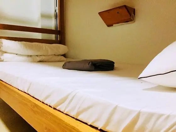 Ortak Ranzalı Oda, Sadece erkekler için