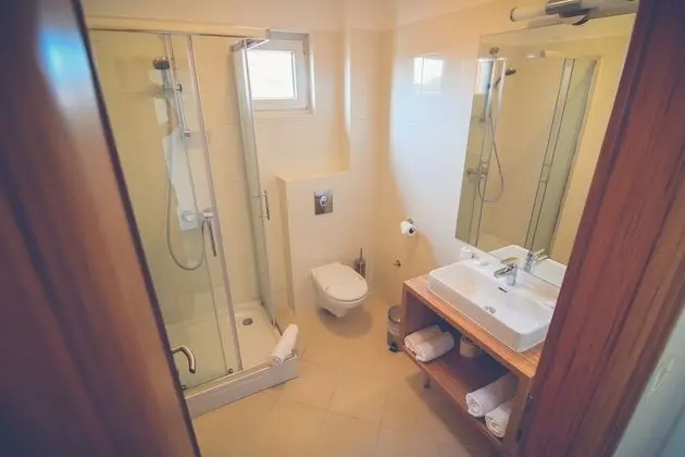 Deluxe Tek Büyük veya İki Ayrı Yataklı Oda, 1 Yatak Odası