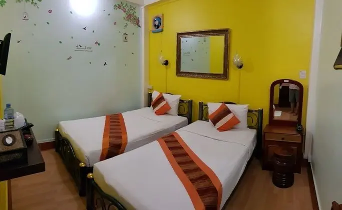 Standard Twin Room