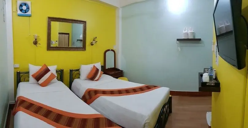 Standard Twin Room