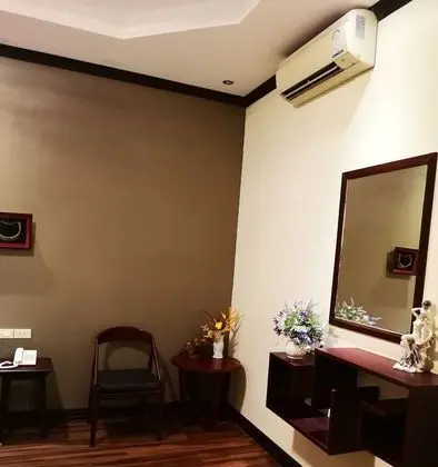 Luxury Tek Büyük veya İki Ayrı Yataklı Oda, 1 En Büyük (King) Boy Yatak, Küçük Mutfak
