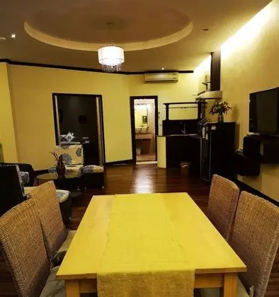 Luxury Tek Büyük veya İki Ayrı Yataklı Oda, 1 En Büyük (King) Boy Yatak, Küçük Mutfak