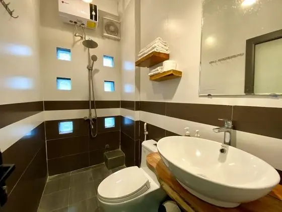 Panoramic Tek Büyük Yataklı Oda, Balkon, Nehir Manzaralı