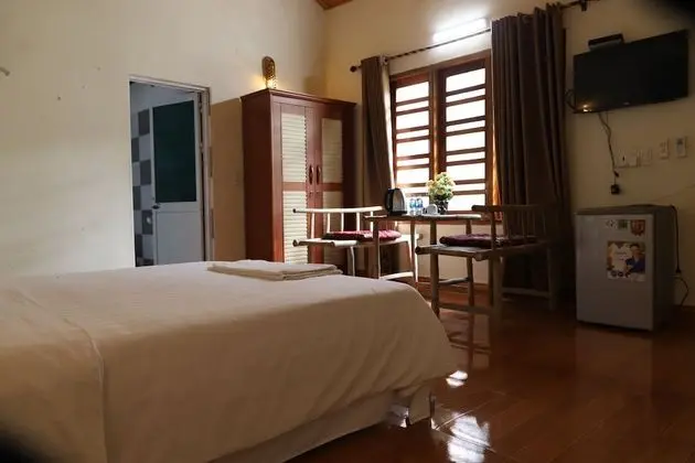 Deluxe Tek Büyük Yataklı Oda, Bahçe Manzaralı