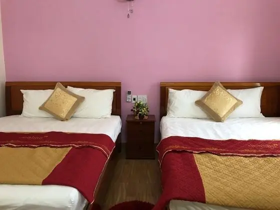 Üç Kişilik Oda