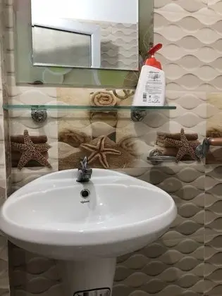 Üç Kişilik Oda