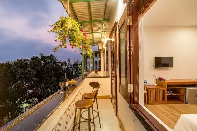 Deluxe Oda, 1 En Büyük (King) Boy Yatak, Balkon