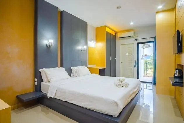 Deluxe Tek Büyük Yataklı Oda
