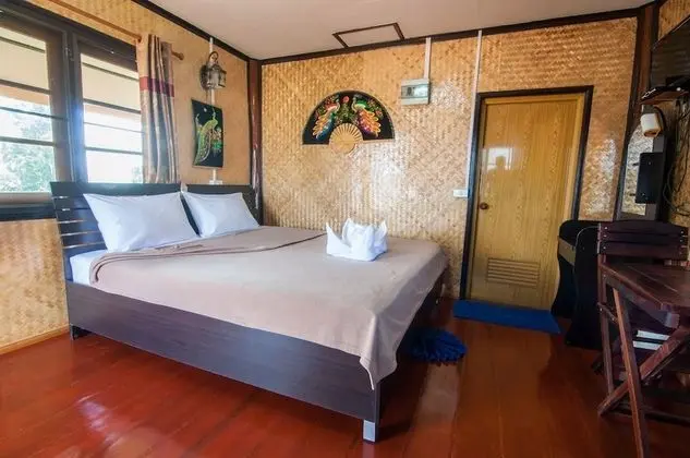 Fan Bungalow