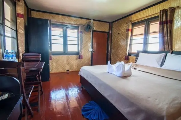 Fan Bungalow