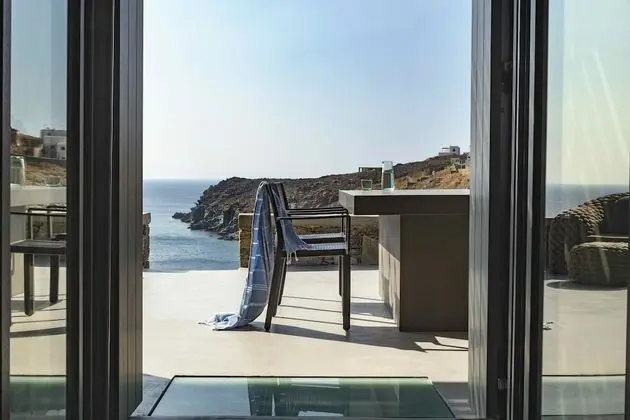 Eos Villa with Private Hot Tub and Sea View