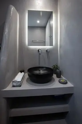 Eos Villa with Private Hot Tub and Sea View