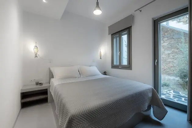 Selene Villa with Private Pool and Sea View