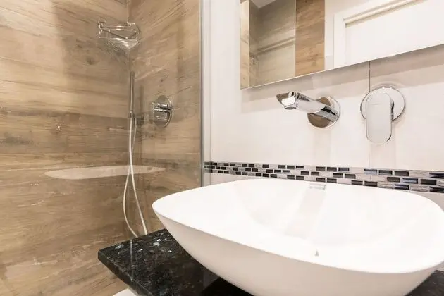 Deluxe Tek Büyük Yataklı Oda, Balkon