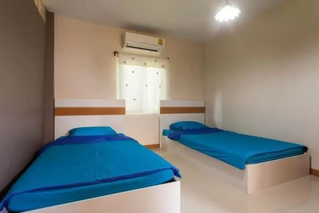 Twin Room with Shared Bathroom