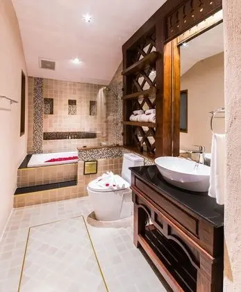 Deluxe Double Room, Balcony (with Air Purifier)