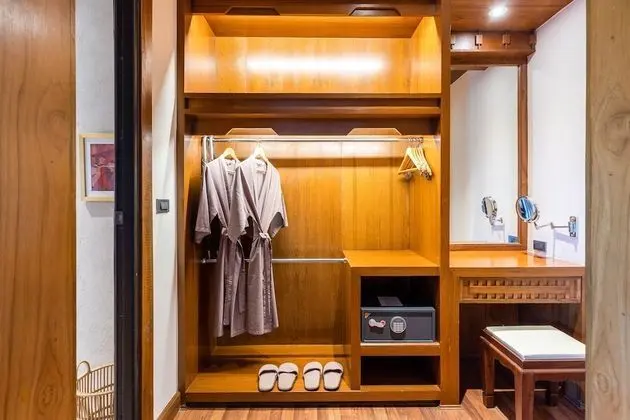 Superior Twin Room (with Air Purifier)
