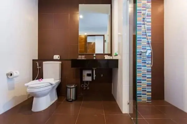 Deluxe Tek Büyük Yataklı Oda, Havuz Kullanımı