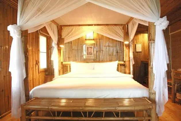 Kır Evi (Bamboo)