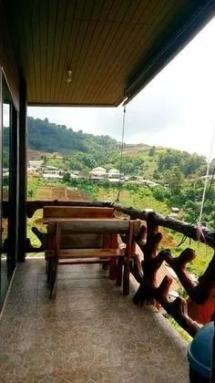 Bungalow with Mountain View