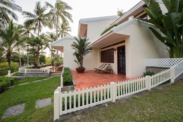 Garden View Villa