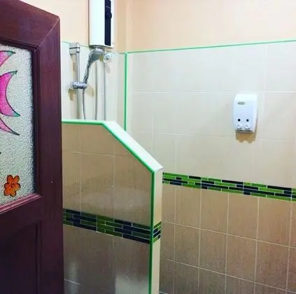 Üç Kişilik Oda