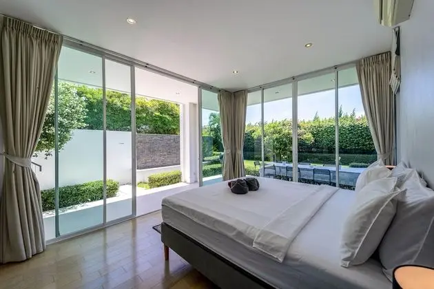 4-Bedroom Pool Villa