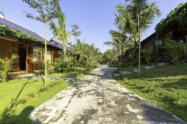 Bungalov, Bahçe Manzaralı
