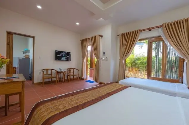 Deluxe Bungalov, Bahçe Manzaralı (Triple)