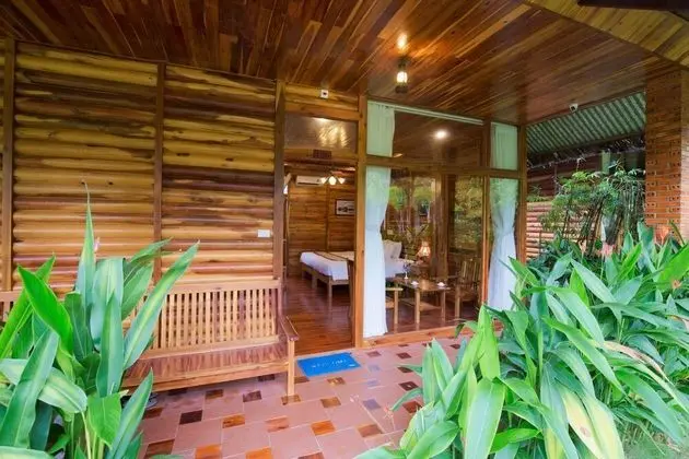 Bungalov, Bahçe Manzaralı