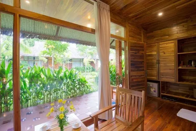 Bungalov, Bahçe Manzaralı