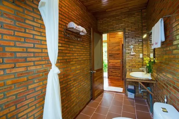 Bungalov, Bahçe Manzaralı