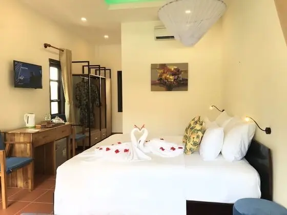 Deluxe Bungalov, 1 En Büyük (King) Boy Yatak, Havuz Manzaralı