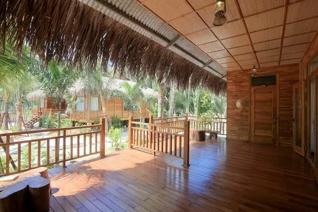 Villa, Bahçe Manzaralı