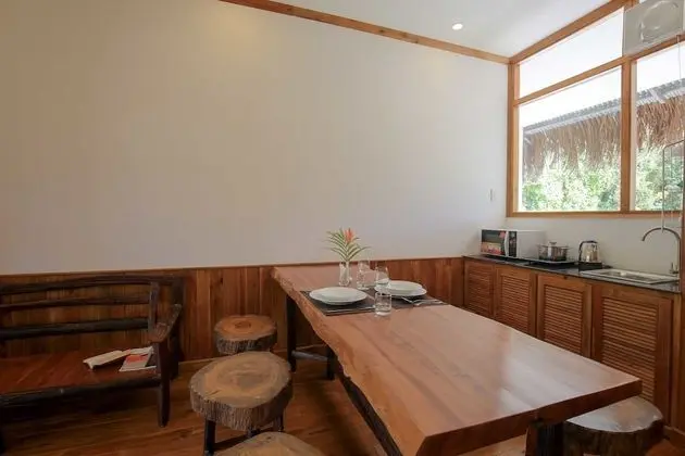 Family Bungalov, Havuz Manzaralı
