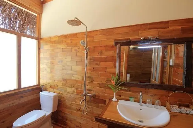 Family Bungalov, Havuz Manzaralı