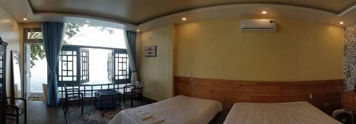 Deluxe Dört Kişilik Oda, Koy Manzaralı, Denize Sıfır