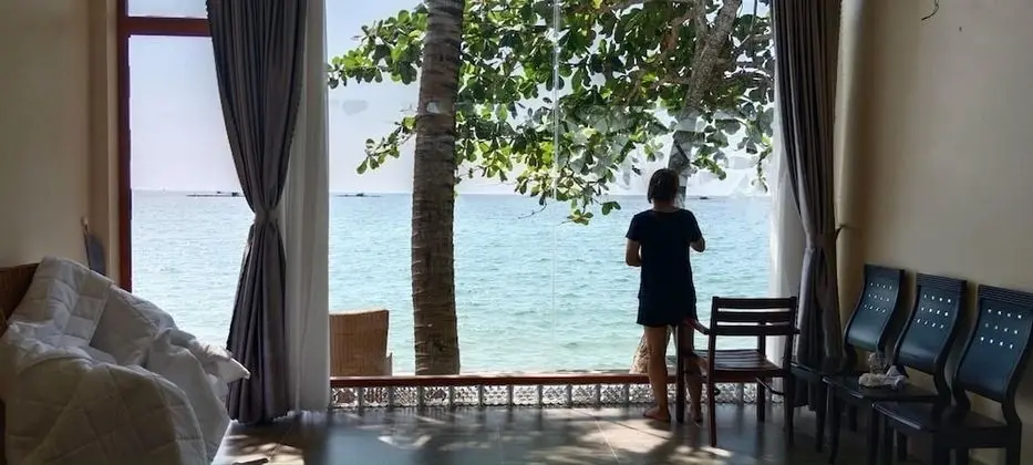 Deluxe Dört Kişilik Oda, Koy Manzaralı, Denize Sıfır