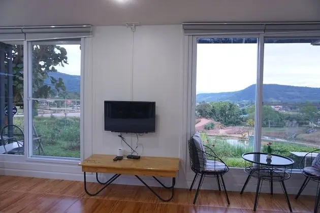 Studio Room